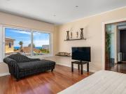 BONITA VILLA EN TORREMOLINOS