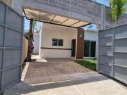 BONITA Y ACOGEDORA CASA NUEVA DE 1 NIVEL EN ZONA...