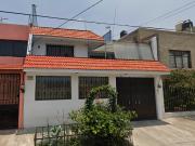 ¡BONITA Y AMPLIA CASA EN VENTA, APROVECHA ESTE REMATE Y...