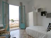 Bonita y compacta habitación individual en Gracia