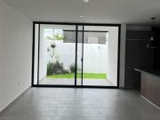 Casa en venta en Casa Fuerte, El Alcazar Tlajomulco de...