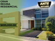 Bonita y moderna casa en Grand Regina Residencial....