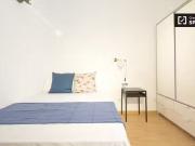 ¡Oferta! Acogedora habitación en un apartamento de 10...