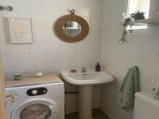 BONITO ADOSADO DE TRES DORMITORIOS EN TORREBLANCA BAJA