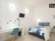 Barato Amplia habitación de 9 habitaciones apartamento...