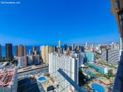 Bonito apartamento con vistas espectaculares al mar y...