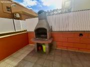 Bonito Duplex reformado y equipado en conocido complejo...