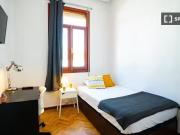 ¡Oferta! Habitación acogedora en piso compartido en...
