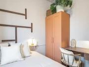 Encantador Habitación en 423 Carrer d'Aragó