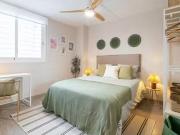 Único Habitación en 91 Gran Via de Carles III