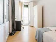 ¡Oferta! Habitación en Calle de Bailén, Palacio