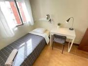 ¡Renta! Habitación en Calle de Pico de Alba, Palomeras Bajas