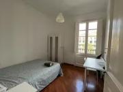 ¡Oferta! Habitación en Carrer de Muntaner, L'Antiga...