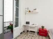 ¡Recién llegado! Habitación en Carrer de València, La...