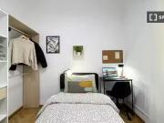 ¡Renta! Habitación en piso compartido de 7 habitaciones...