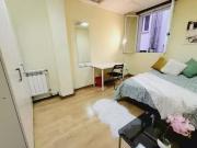 Único Habitación en Plaza de Santa Bárbara, Justicia