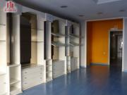 BONITO LOCAL COMERCIAL SITUADO EN EL JARDIN DEL POSIO