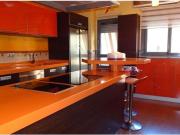 Bonito piso de 3 dormitorios con plaza de garaje en... Bonito piso de 3 dormitorios con plaza de garaje en...