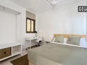 Nuevo Se alquila habitación en Collblanc, Barcelona