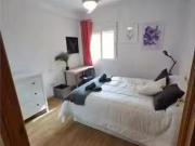 ¡En alquiler! Se alquila habitación en piso compartido...