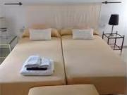 Único Se alquila habitación en piso de 3 habitaciones en...