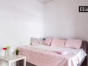 ¡En alquiler! Se alquila habitación en piso de 8...