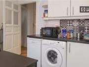 ¡Recién llegado! Se alquila habitación en piso de 8...