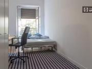 ¡En alquiler! ¡Se alquila habitación en piso de 9...