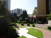 Bonito y Amplio Departamento en Av. de los Bosques