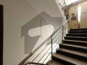 Book A 1033 Square Feet Apartment In PECHS Block 2