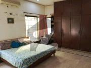 Book A 10 Marla House In Allama Iqbal Town