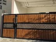 Book A Corner House Of 2100 Square Feet In G 10/2...