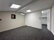 Bordeaux 33800 Location divers 3 pièces au dernier étage