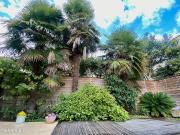 Bordeaux, belle maison familiale avec garage, jardin et...