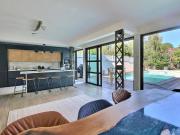 Bordeaux Chartrons – Coup de cœur 5 chambres Jardin...