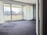 BORDEAUX SAINT GENES APPARTEMENT AVEC TERRASSE ET GARAGE