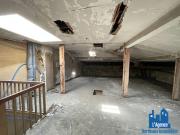 BORDEAUX SAINT GENES PLATEAU DE 105 M² A RENOVER AVEC...