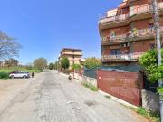 BORGHESIANA TRILOCALE CON POSTO AUTO E GIARDINO