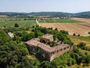 Borgo Grand' Archi con terreno agricolo, Siena...