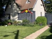 BORNEL GARE, ECOLES ET COMMERCE SUR PLACE