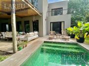 Bosque Chico, Argentina