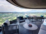 BOSQUE REAL ¡DEPARTAMENTO DE PISO COMPLETO!