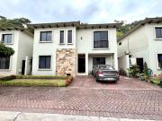 BOSQUES DE LA COSTA KM13, Vendo Casa 3 dormitorios $225.000