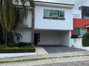 BOSQUES DE SANTA ANITA EXCELENTE OPCIÓN