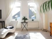 Bothfeld – Exklusiv möblierte 3 Zimmer Wohnung mit Internet