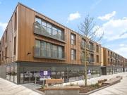 Botley, Oxfordshire OX2, 3 bed flat to rent, £2,200 pcm...