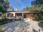 BOULOURIS à 5 min à pied des plages et des commerces villa d