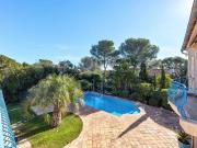BOULOURIS: Maison provençale de 320 m² avec pisci
