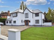 Bourne End Road, Northwood, HA6