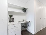 Boutique 2 Bedroom Apartment with Parking